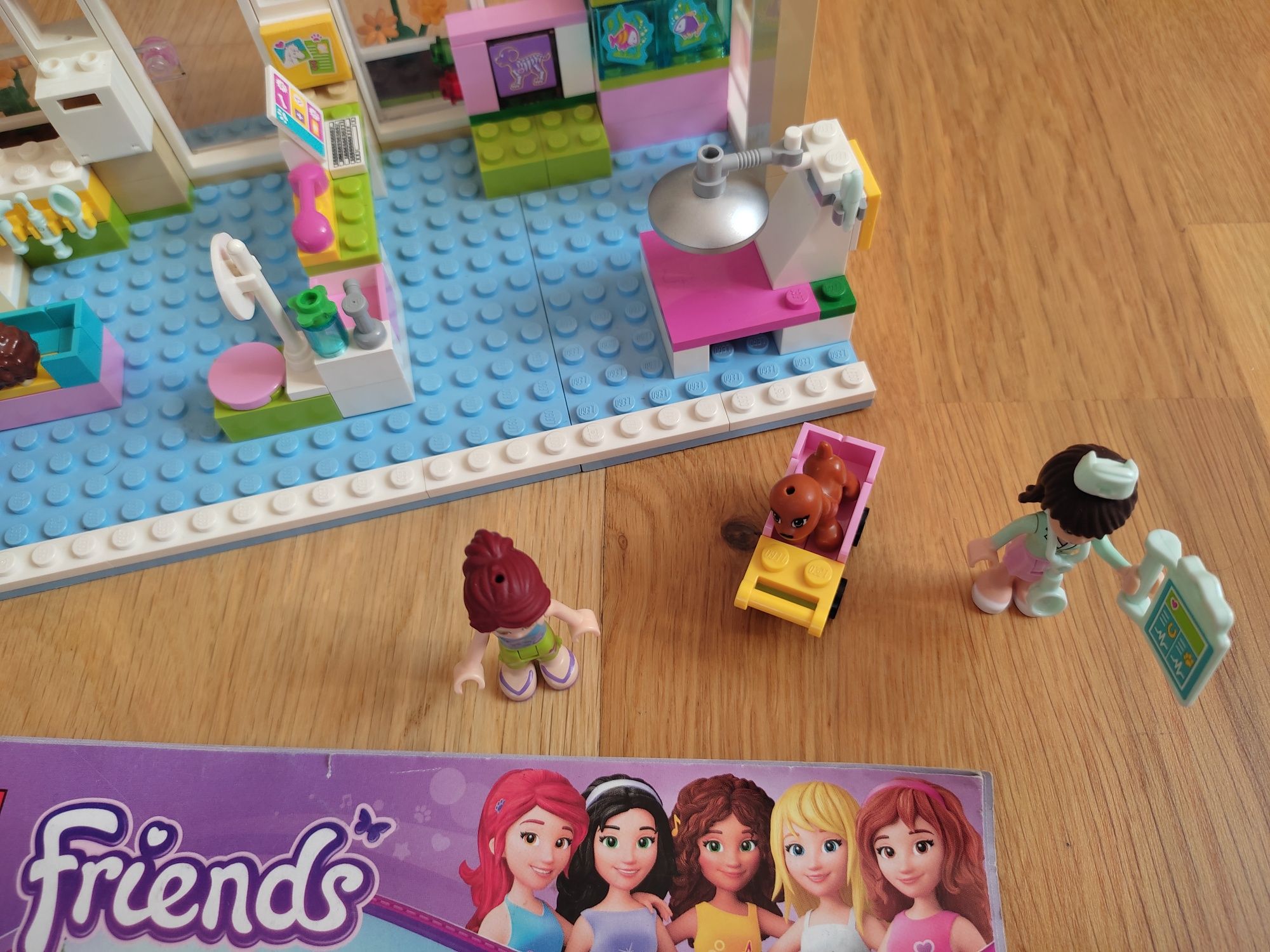 zestawy LEGO friends 3188 Weterynarz+ 41125 przyczepa lecznicza dla ko