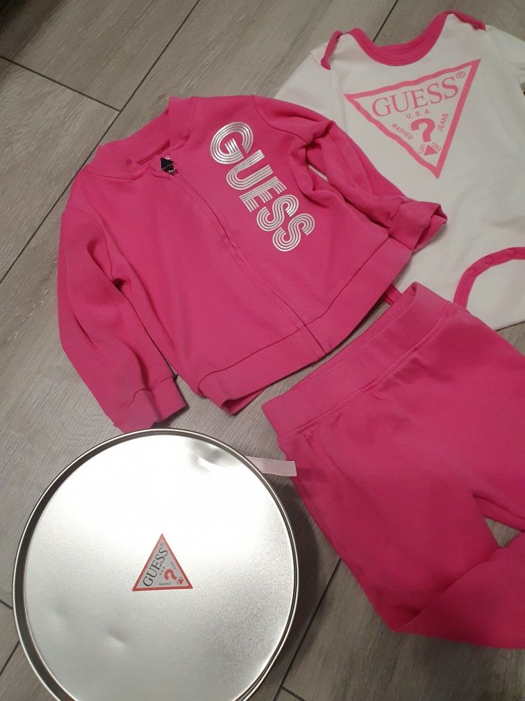 Guess komplet zestaw 74 6-9 miesięcy