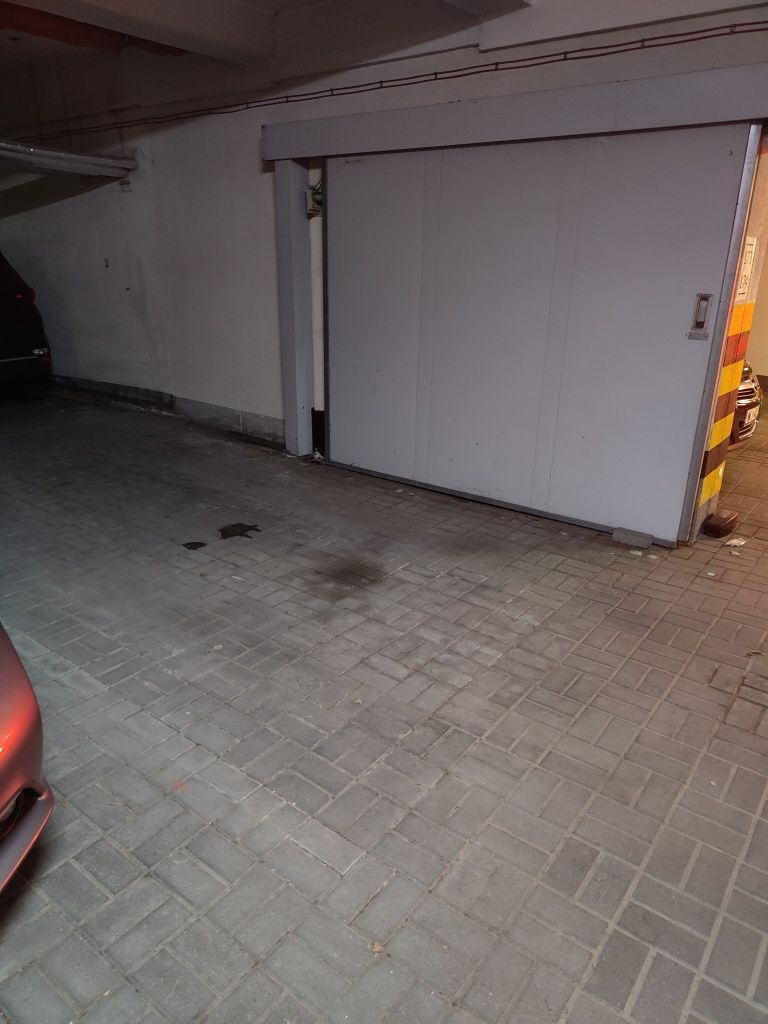 Wynajmę garaż parking  miejsce w garażu podziemnym Targówek Zacisze