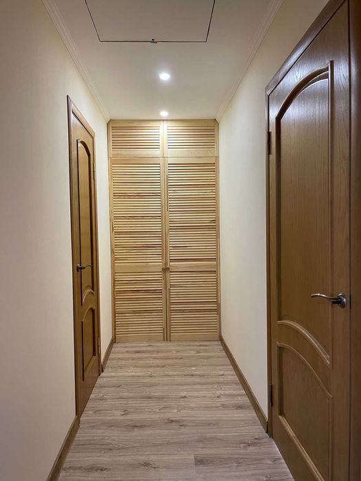 Продається будинок з ділянкою,банею. Зручна локація.