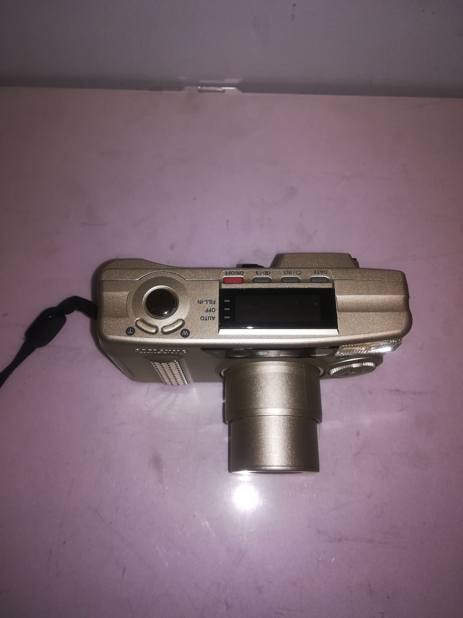 Aparat analogowy Samsung Vega 77i