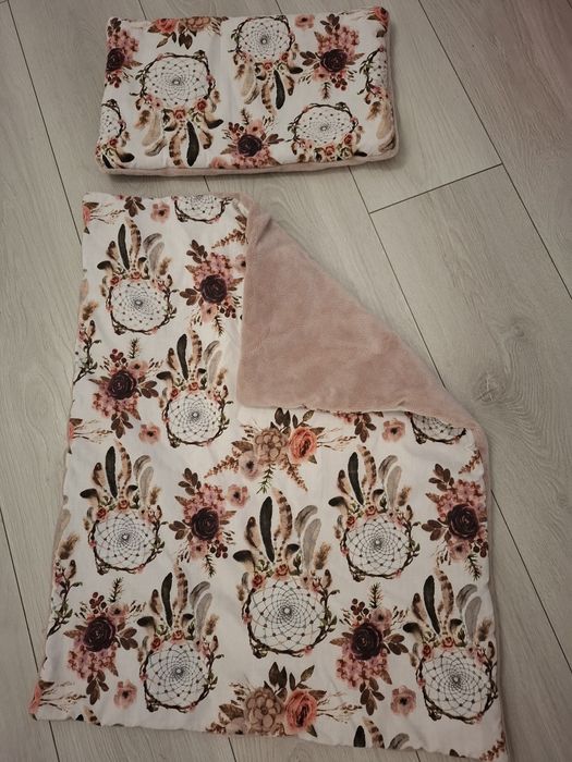 Kołderka z płaską poduszeczką do gondoli