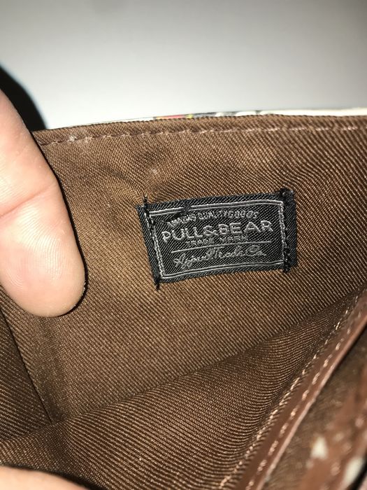Carteira Pull & Bear tattoo