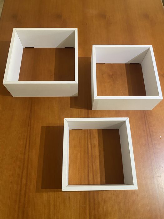 Prateleiras em formato cubo Ikea