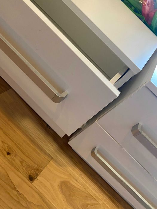 Szafki nocne - białe połysk