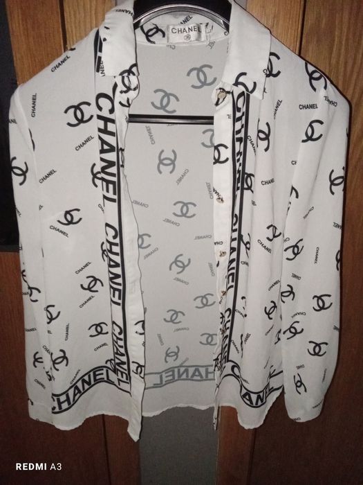 Camisa de senhora Chanel