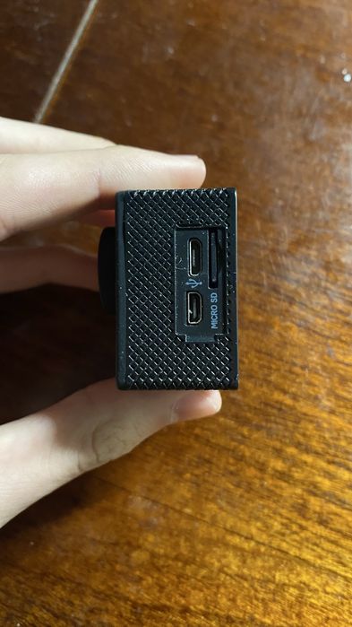 Продам екшн камеру