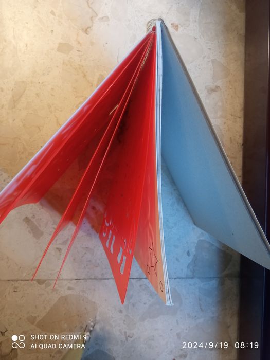 Książka z szablonami super bohaterowie  ponad 30 wzorów