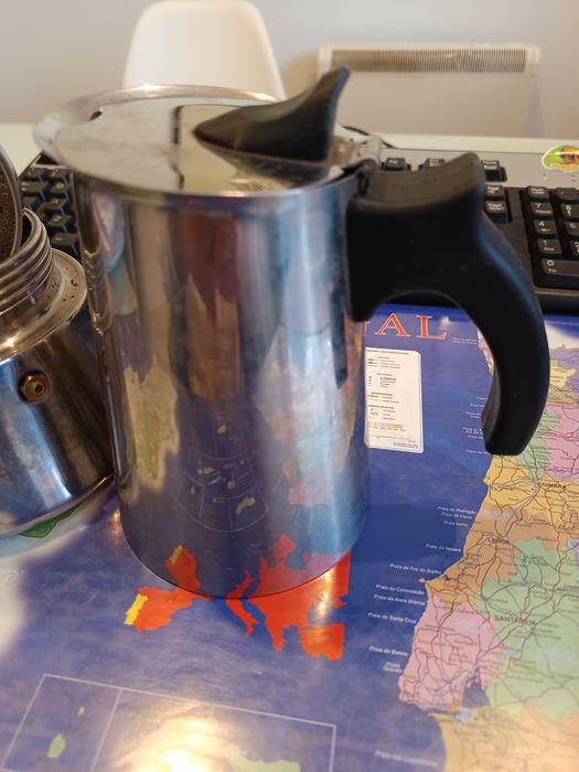 Cafeteira de aço inoxidável
