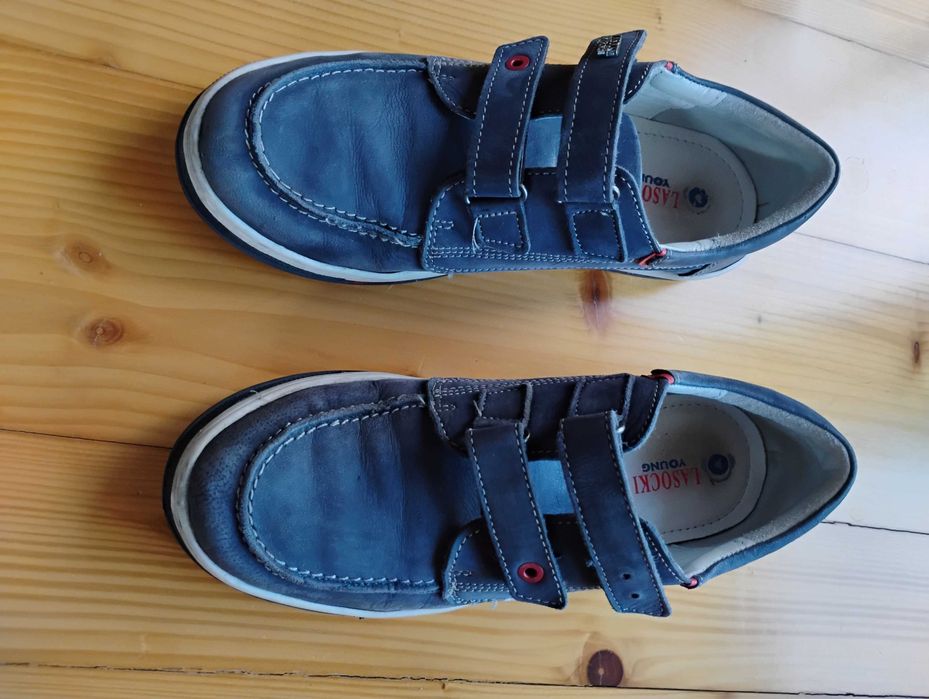 Półbuty skórzane Lasocki 35