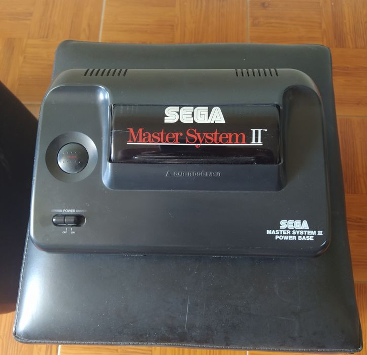 Sega master system 2 + jogo