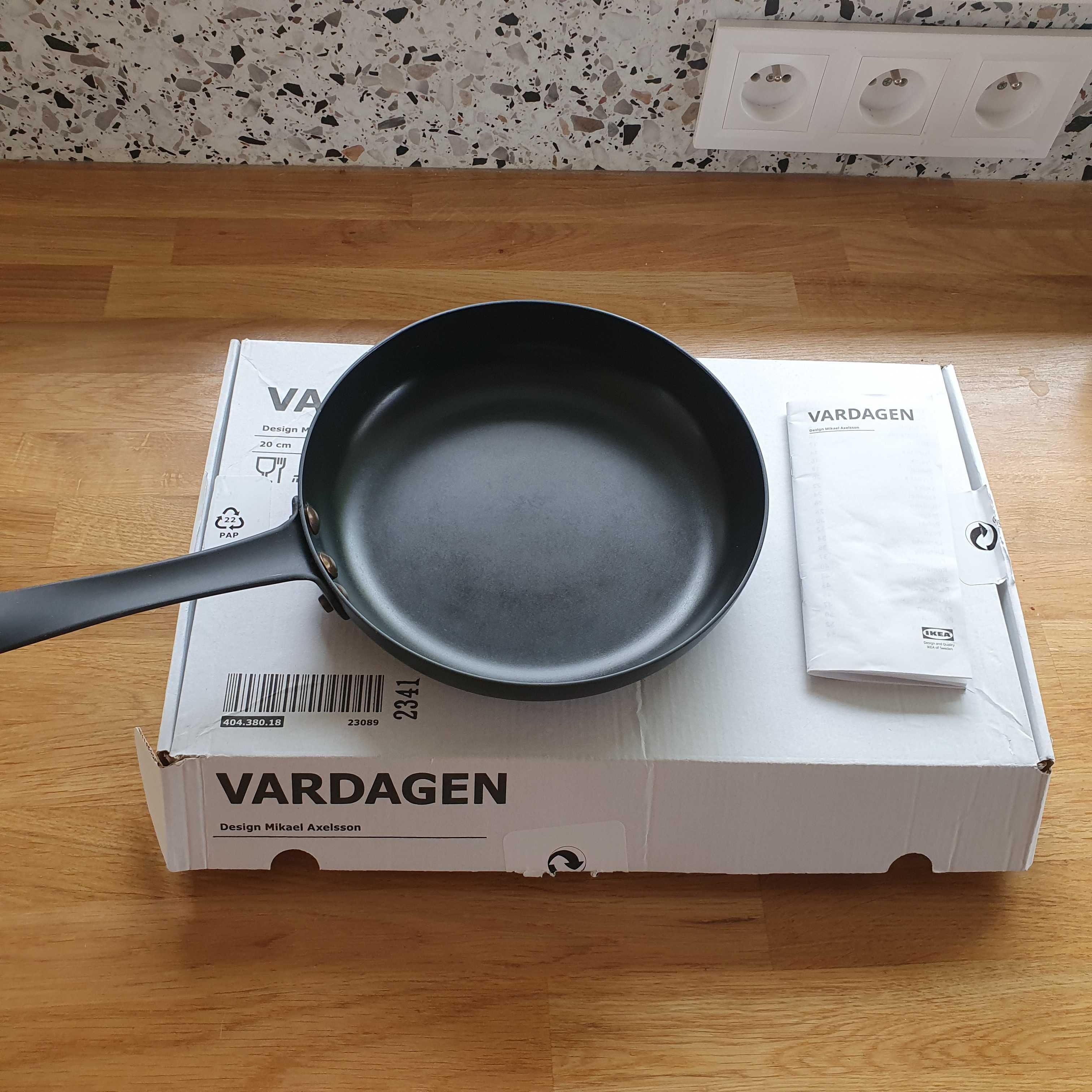 Patelnia Vardagen Ikea, 20 cm, stal węglowa