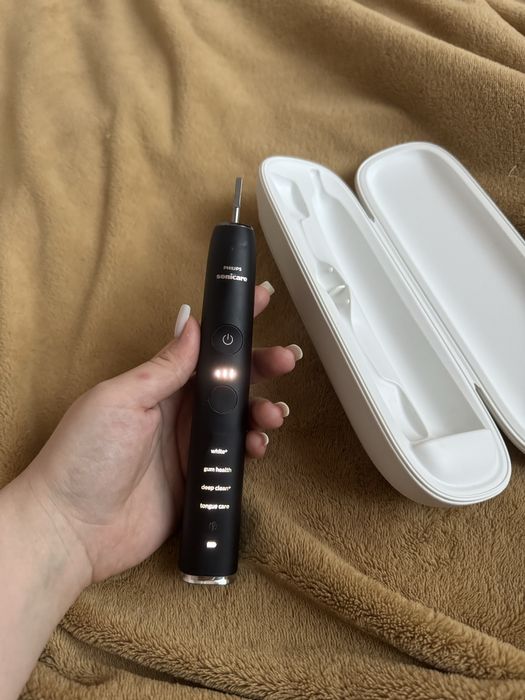 електрична зубна щітка PHILIPS Sonicare DiamondClean smart