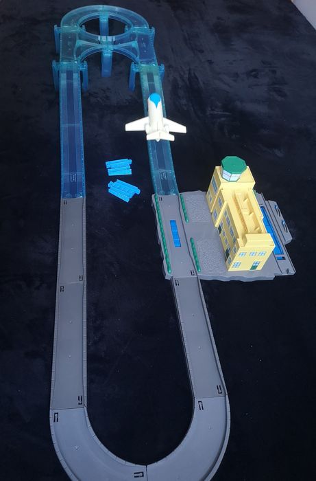 Tomek i przyjaciele TOMY lotnisko Sodor Airport z samolotem Jeremy