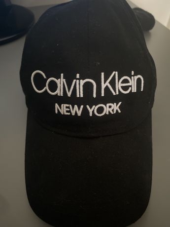 Boné Calvin Klein