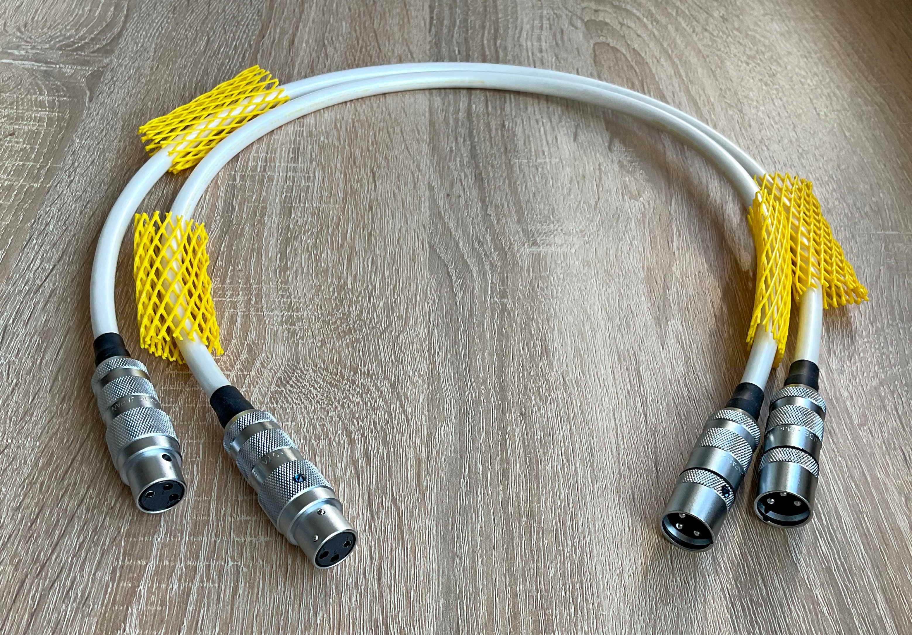 Interkonekt Oyaide Tunami Terzo XX V2, 2 x 2XLR, 0.7 m