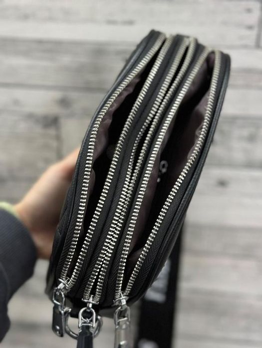 Файна сумочка на 3 відділення на повсякдення