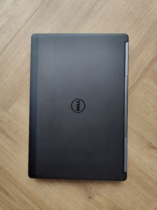 Dell Precision 7710 i7-6820HQ 32GB 1TB SSD Win 10 pro
