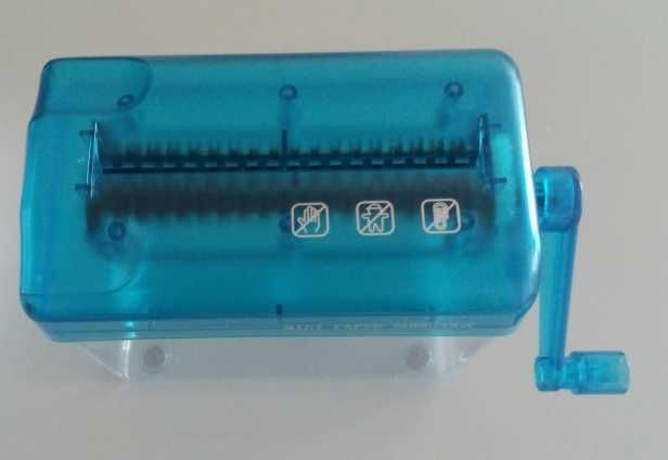 hand shredder / destruidora de papel manual pequena