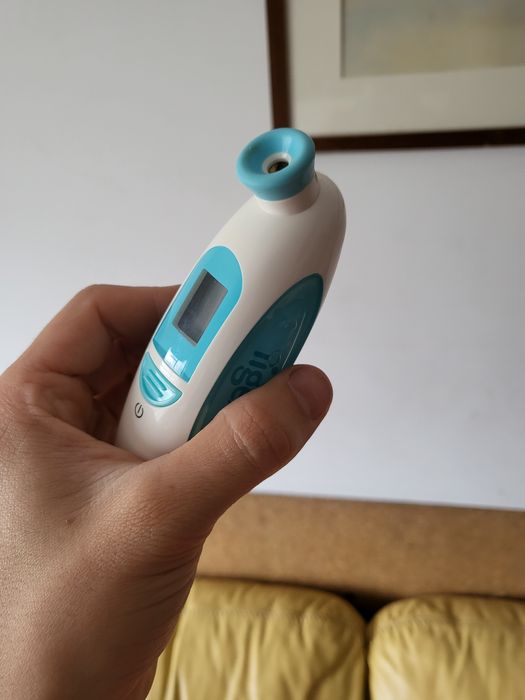 Utensílios para crinças e bebes vendo todos ou individual