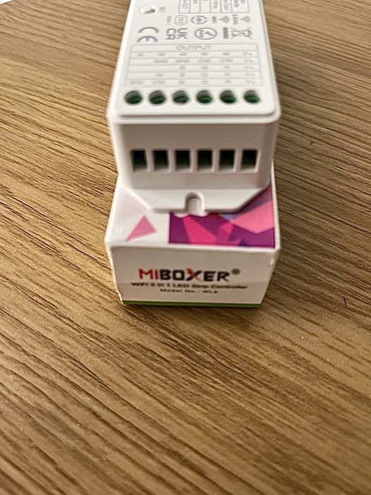 MiBOXER WL5 WiFi 5 в 1 Контроллер світлодіодна стрічка