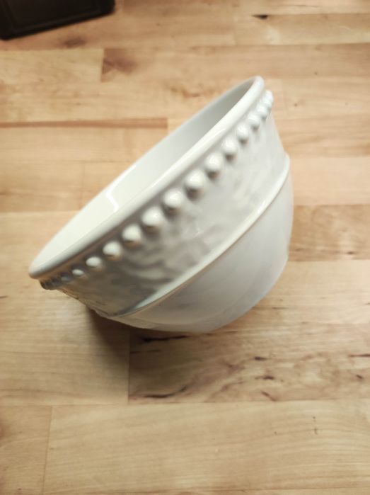 Biała miska porcelanowa mała