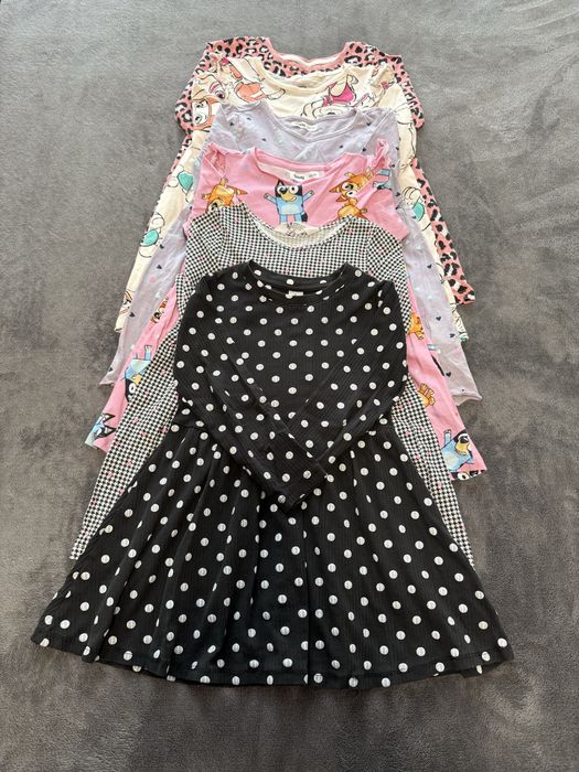 Сукні для дівчинки, розмір 104