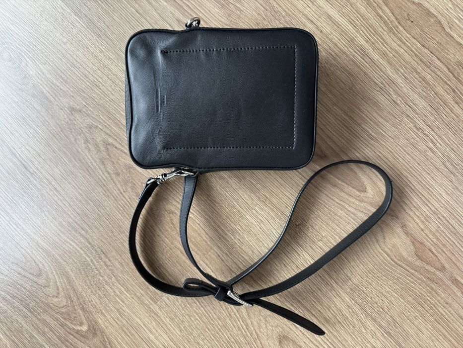 Продам шкіряну сумку Tiger of Sweden