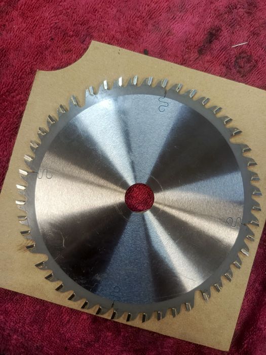 Ostrzenie pił tarczowych, frezów