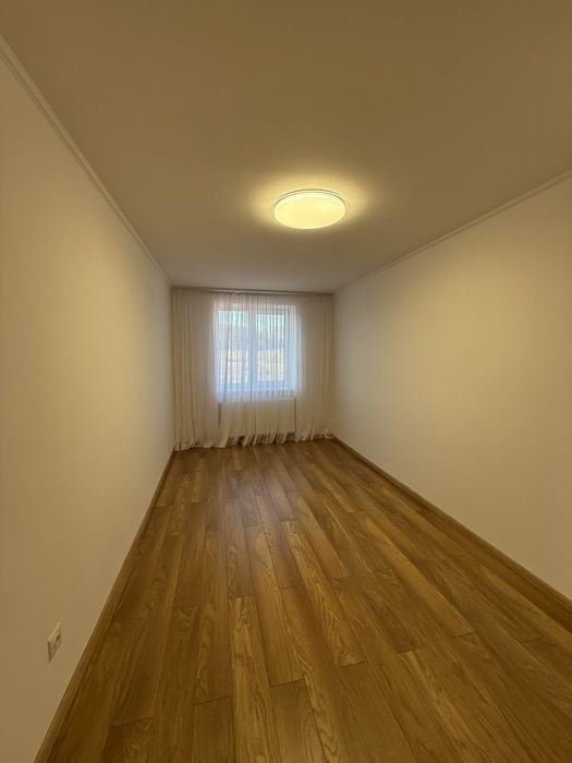 Продаж трьох кімнатної квартири р-н Підгоряно