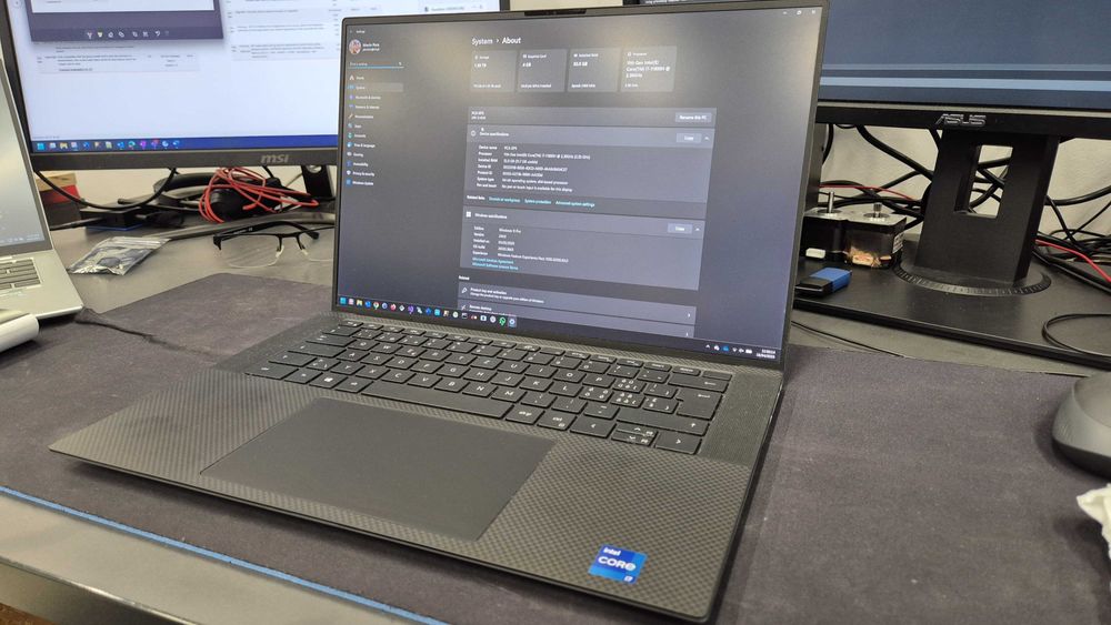 Laptop Dell XPS 15 9510 I7-11800H 32GB 1024SSD RTX 3050Ti