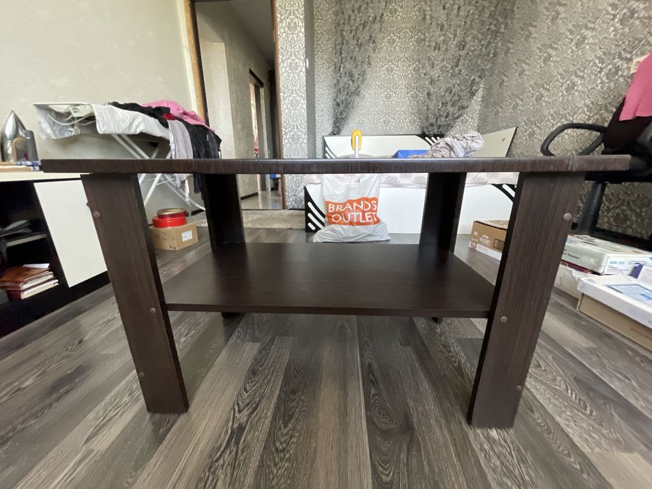 Журнальний стіл колір венге