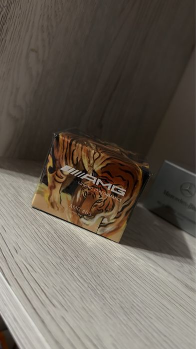 Оригінальний Ароматизатор AMG#63 для Mercedes з опцією Air Balance