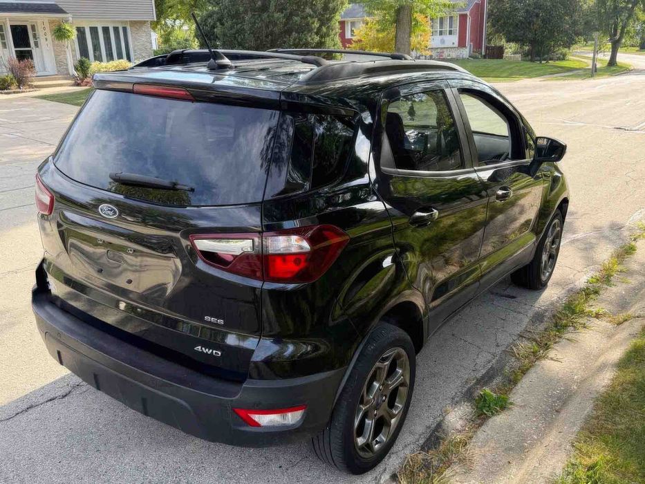 Ford EcoSport SES      2018