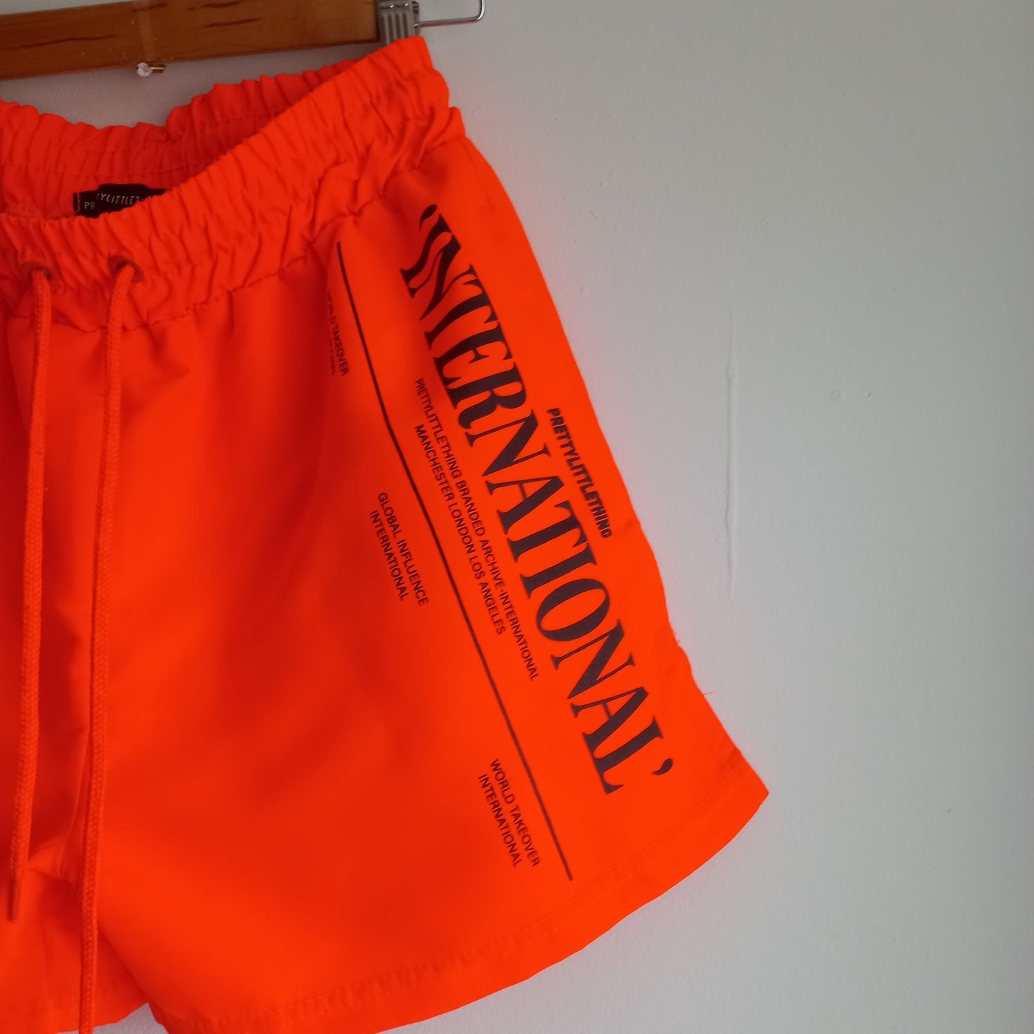 Nowe Spodenki kapielowe  Rozmiar S M