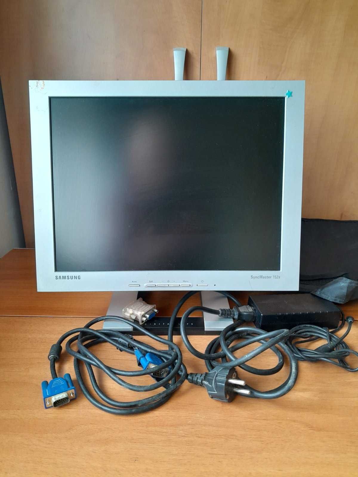 Монитор Samsung SyncMaster 152B