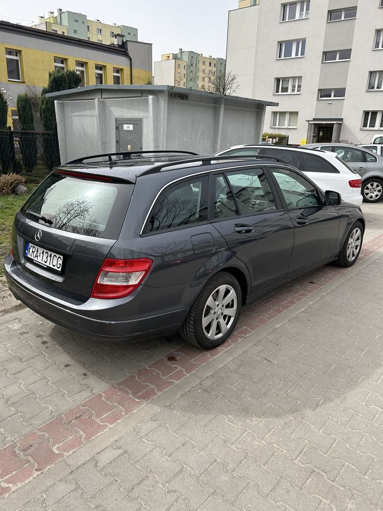 Mercedes C200, 1.8 benzyna, 184 konie Kompresor. Super stan!