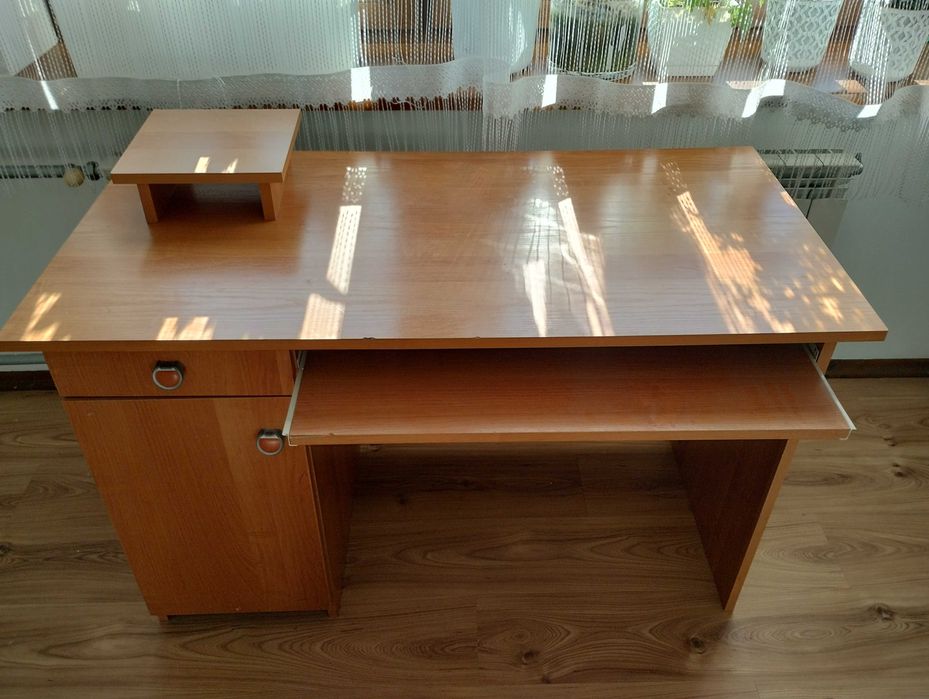 Biurko komputerowe do nauki solidne