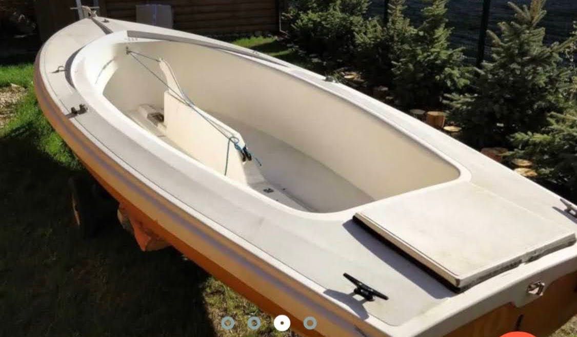Barco a Vela Bego 500