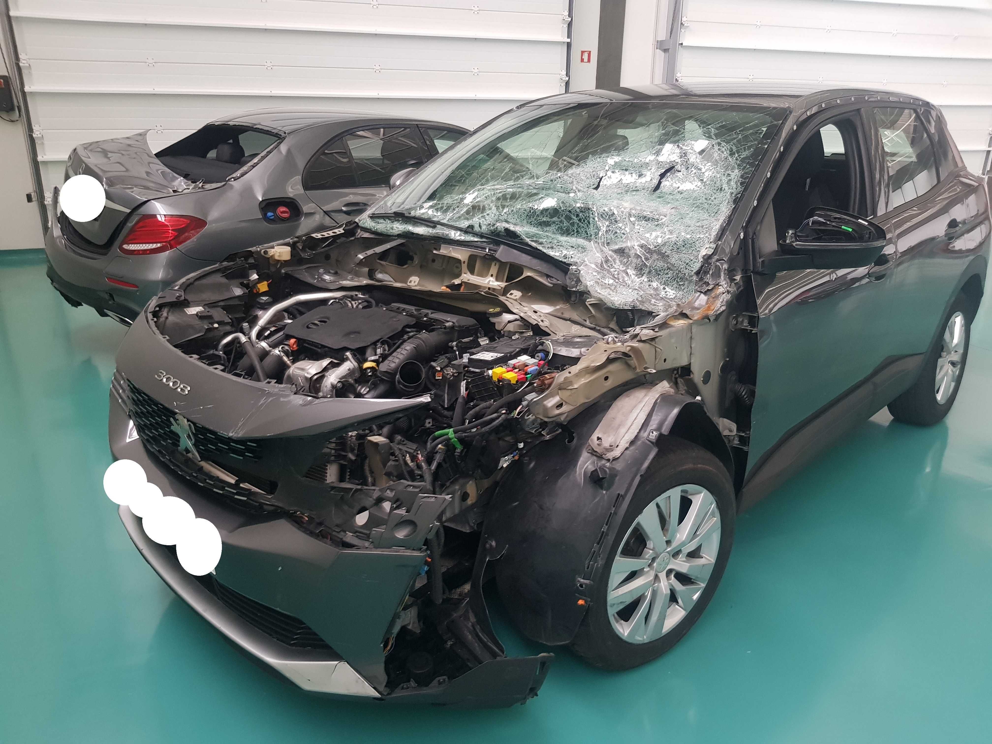 Peugeot 3008 1.5 BlueHDi Active 2021 - BAIXA DE PREÇO %