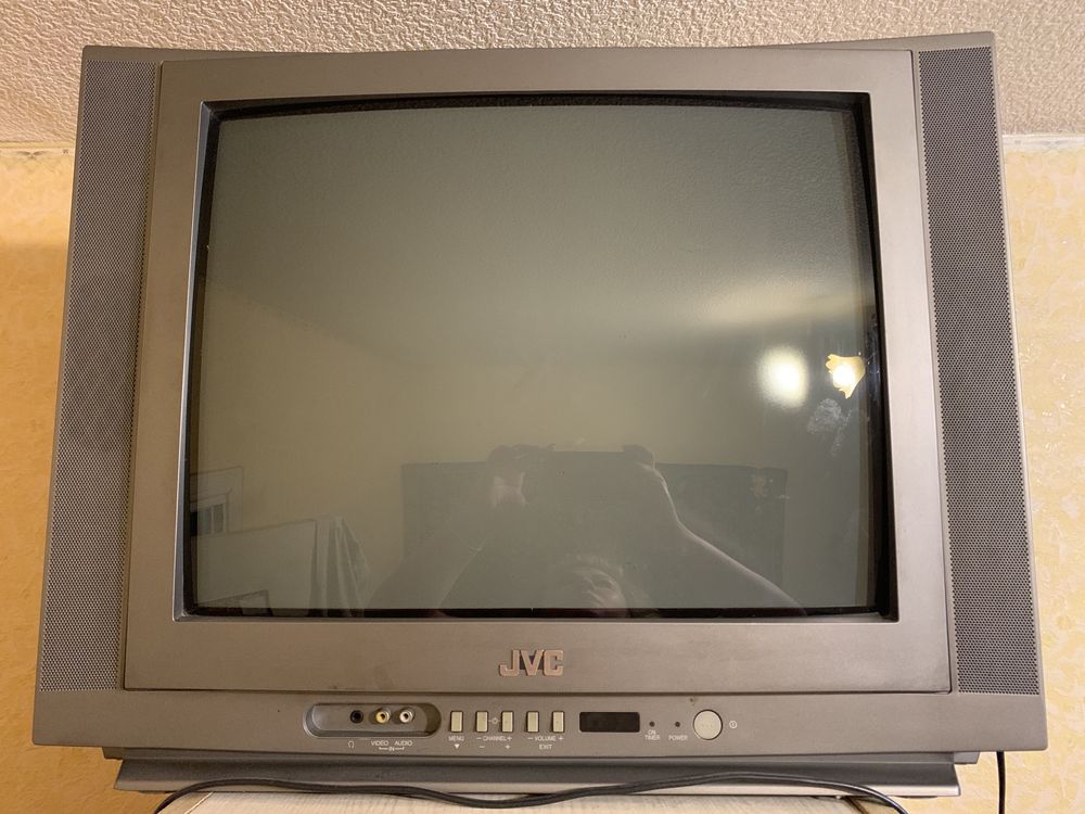 Продам телевизор JVC  AV-2134EE