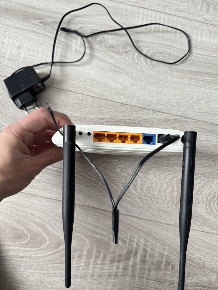 Роутер TP LINK роутер