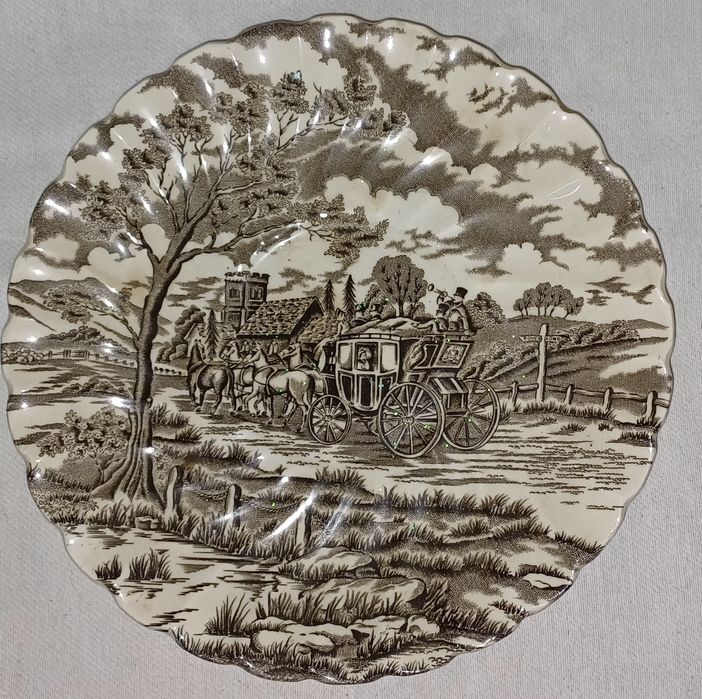 Conjunto de 3 pratos de loiça inglesa