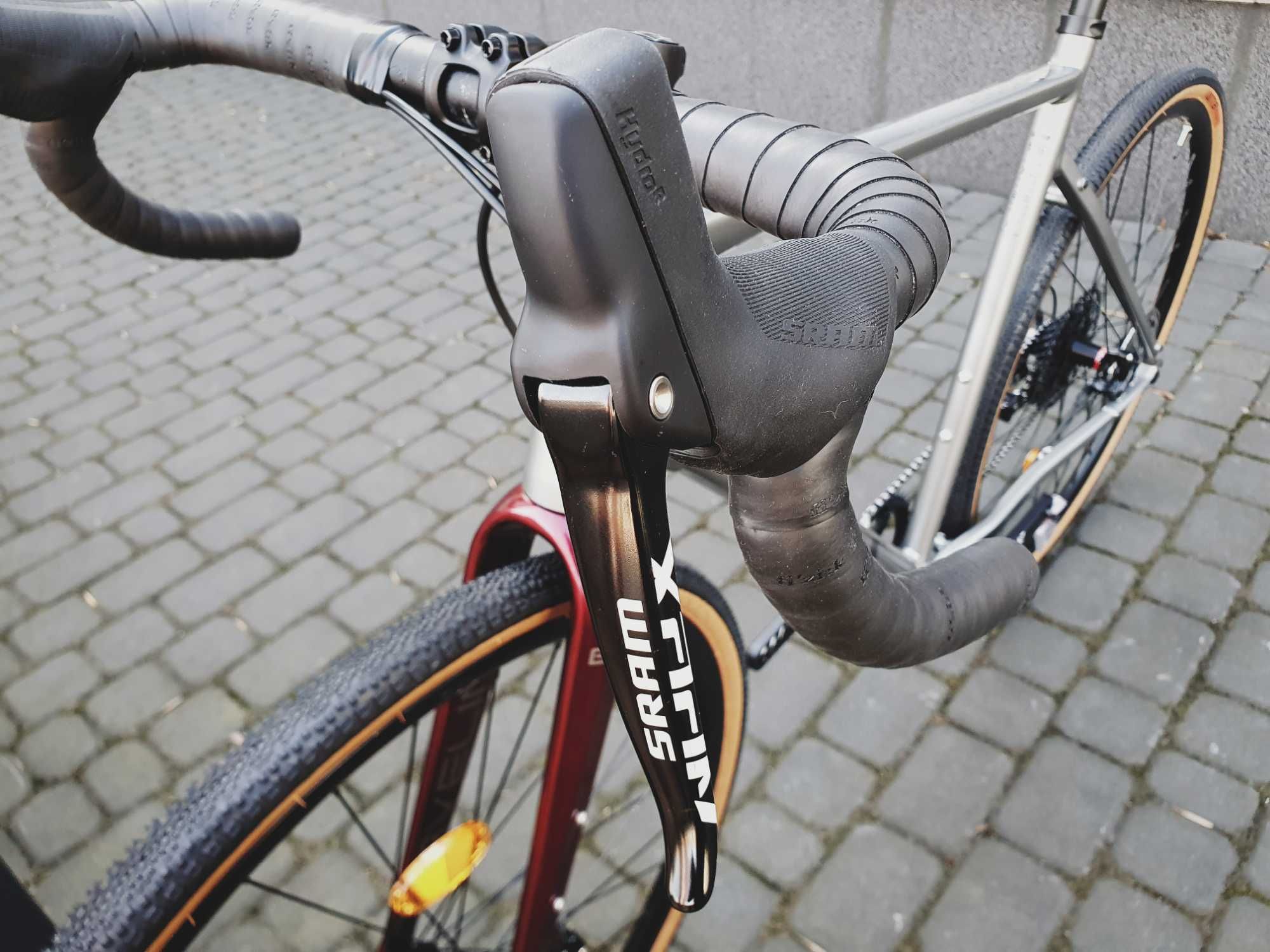 Romet Boreas 2, grafit-bordo, rozm. 48, 52, 54, 56, gravel, sram apex