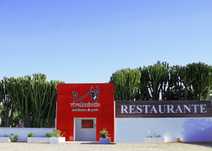 Trespassa-se restaurante em Albufeira (Marina) com parque privativo