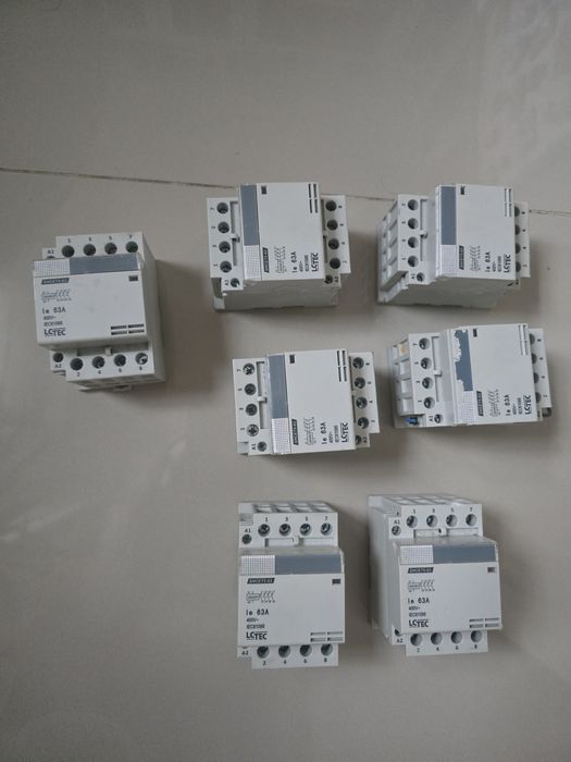 Stycznik modułowy Shet 40QA cewka 230V 4 styki 3-FAZ LC