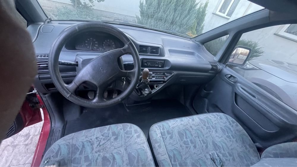 Продам автомобіль Citroen jumpy 1998року