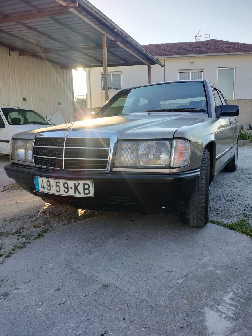 Mercedes 190D 2.0