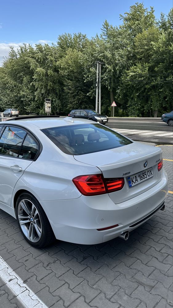 Bmw F30 335 комплектація Luxury