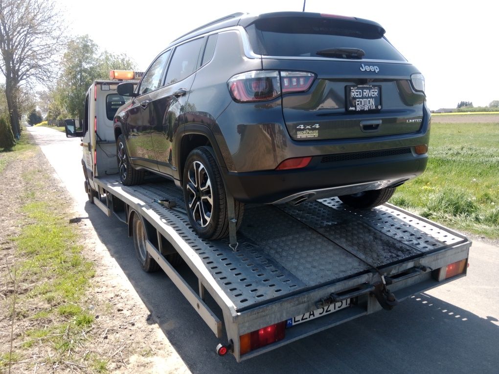 Pomoc drogowa auto pomoc   autolaweta usługi transportowe